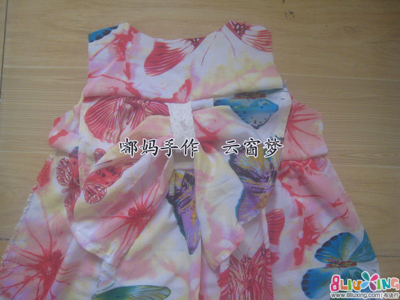 嘟妈手作-<em>大裙摆</em>无袖背心裙小教程 甜美型哦