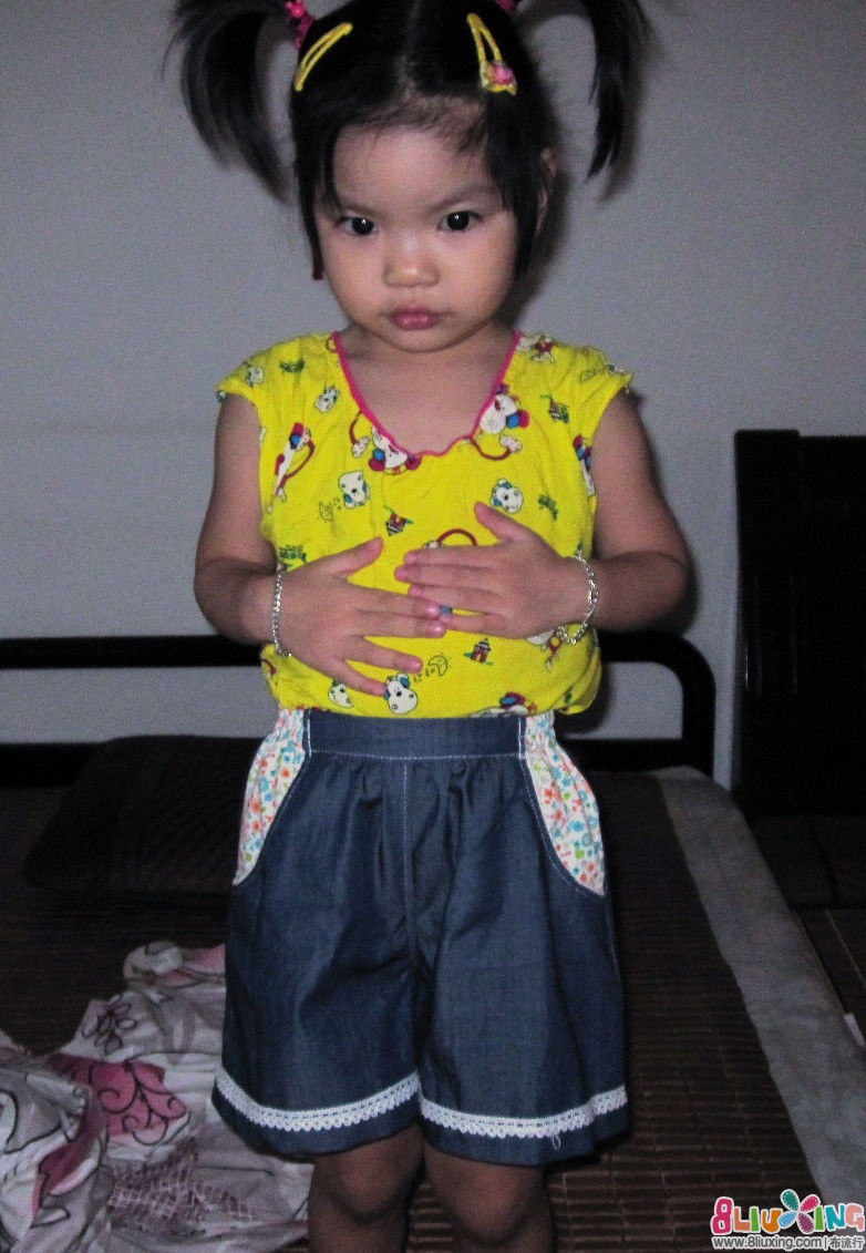 【月半女丑】薄牛仔裙裤 - 服装兴趣组活动区 