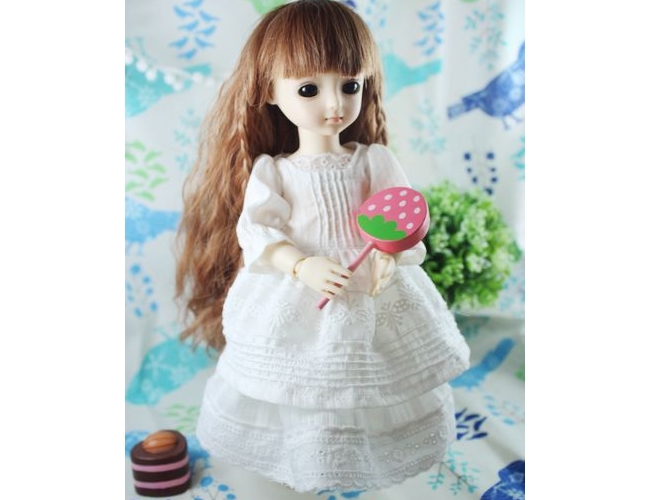 BJD���޵İ�ɫ��װ